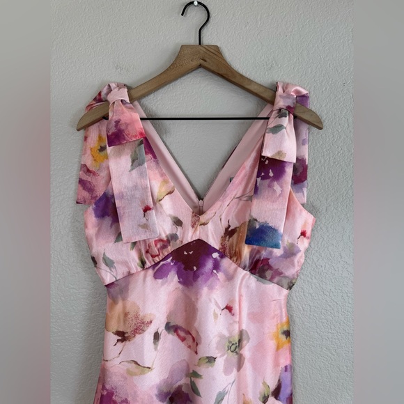 Maison Tara V Neck Pink Watercolor Floral Maxi Dress with Bow Straps size 6 $148 - Picture 10 of 16